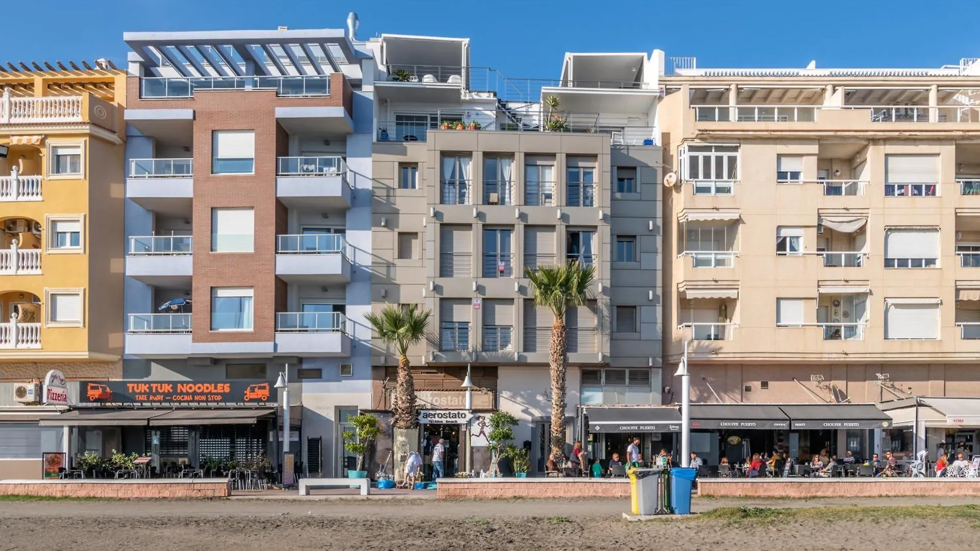 Wintowinrentals Bezmiliana Playa En Apartamento Con Vistas Al Mar En Primera Linea Rincon de la Victoria Apartment