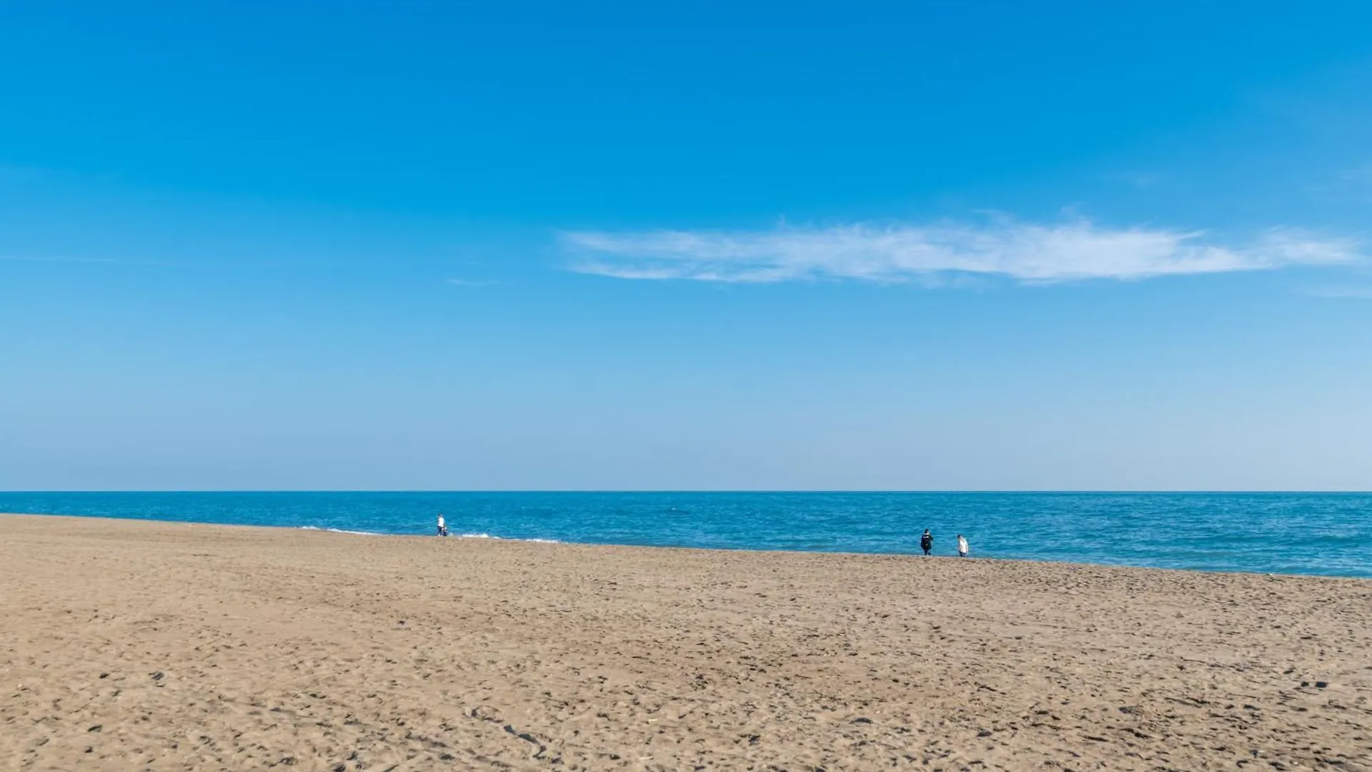 Wintowinrentals Bezmiliana Playa En Apartamento Con Vistas Al Mar En Primera Linea Rincon de la Victoria 0*,